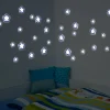 Adesivo decorativo in gomma Stelle fosforescenti 31x31 cm
