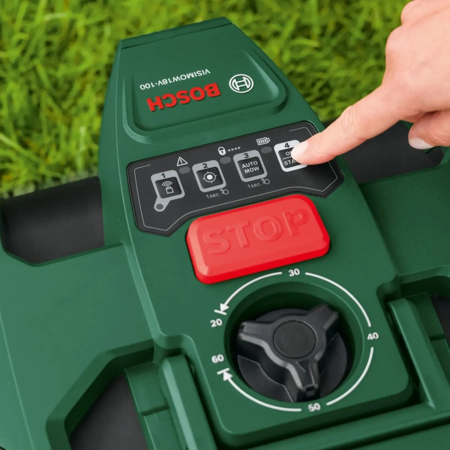 Robot tagliaerba Bosch VisiMow 18V 100 m² con batteria e caricabatteria inclusi