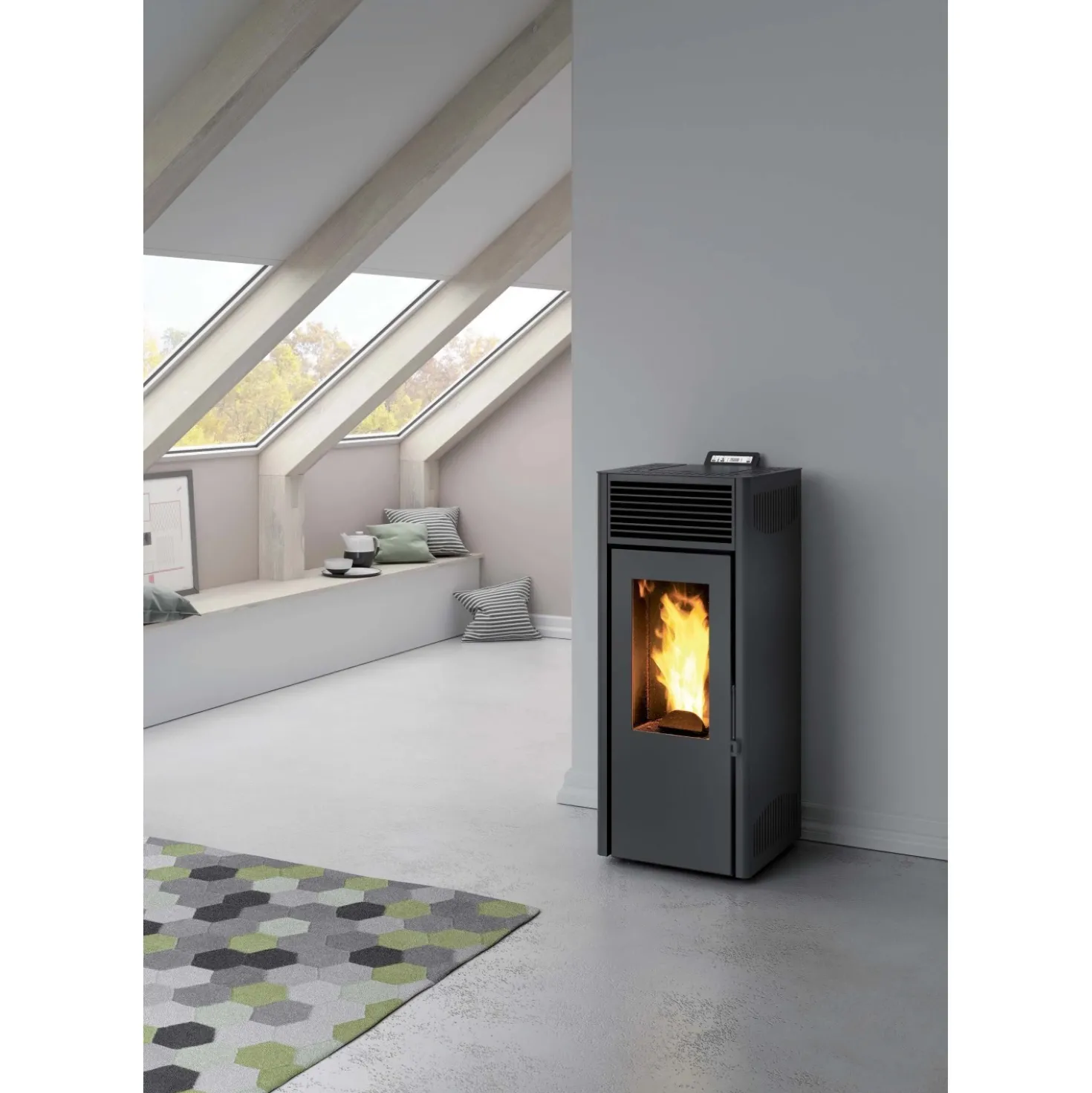 Stufa a pellet ventilata Invicta Nola Plus 9,5 kW nero